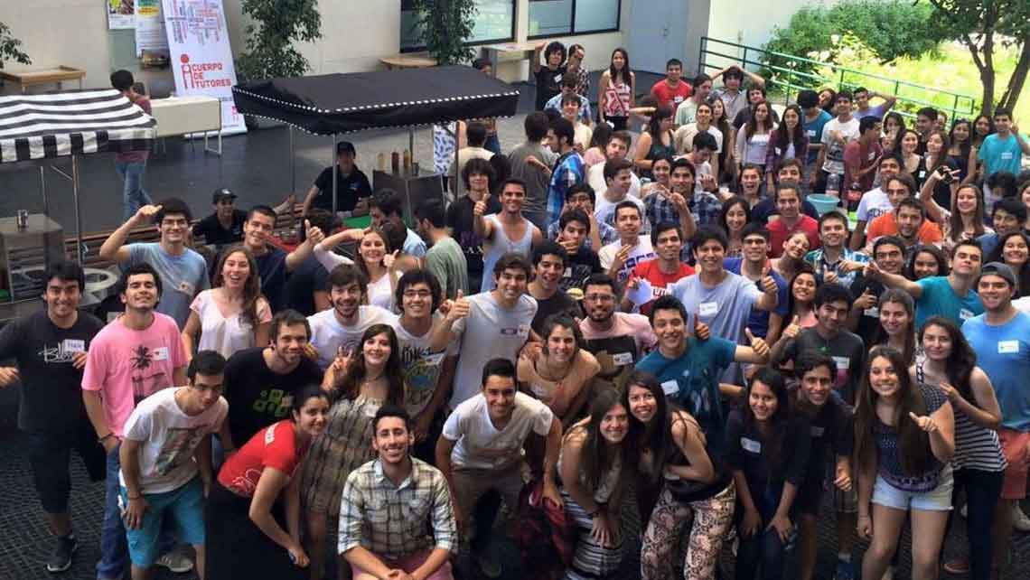 carrito de comida y hamburguesas y lomitos para fiesta, aniversario cumpleaños, matrimonios y eventos